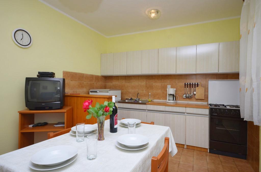 Apartments Secret Garden Vodice Bagian luar foto